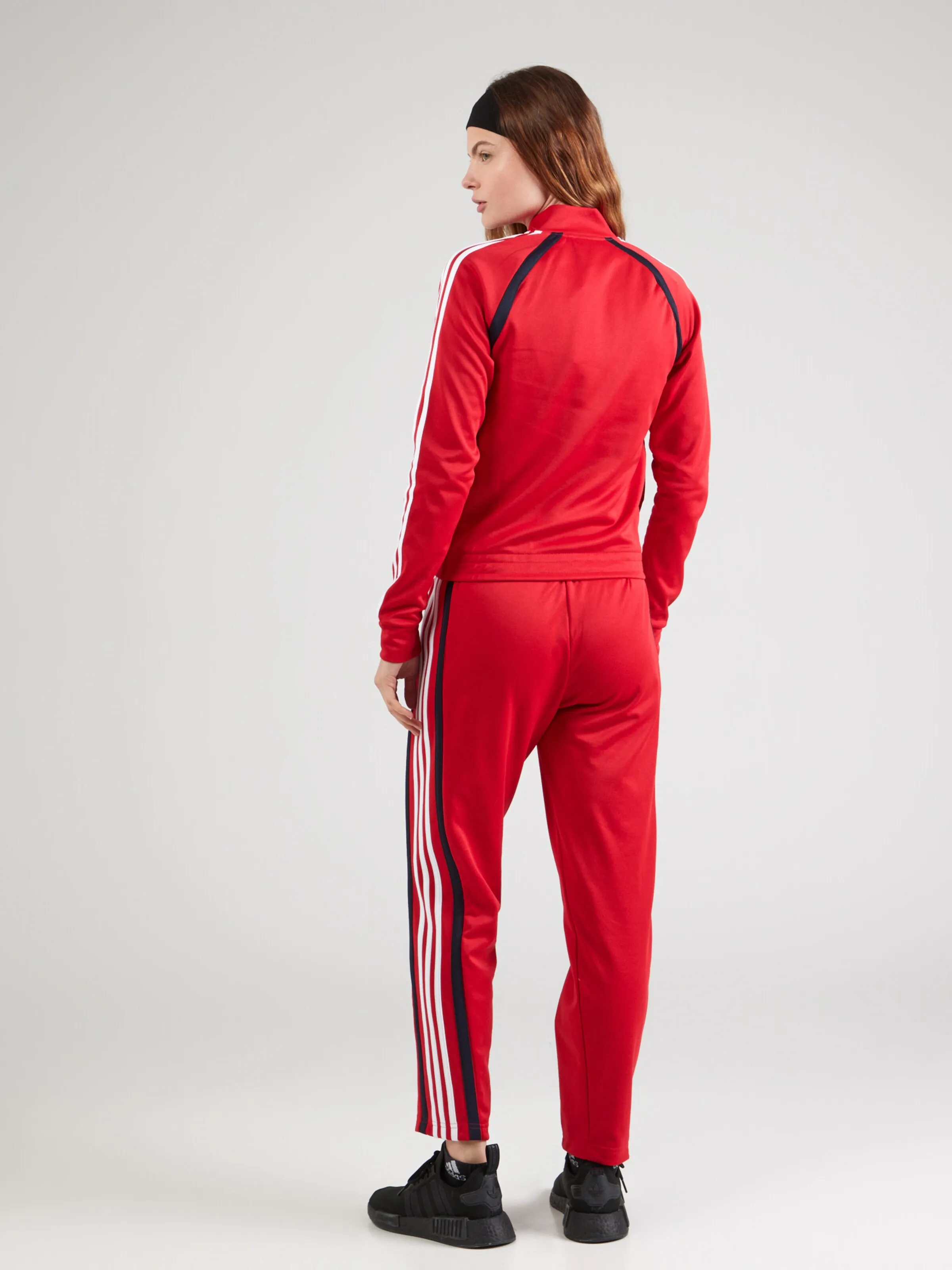 ADIDAS SPORTSWEAR Rojo.